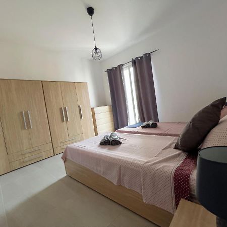 Close To Airport Apartment Zejtun Ngoại thất bức ảnh